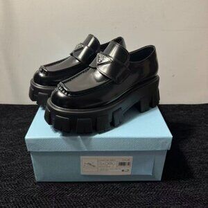 🖤 Prada Women Loafers (Black) 🖤